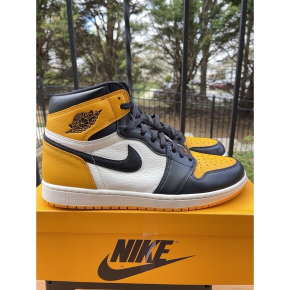 Air Jordan 1 Retro High OG ‘Taxi’ Yellow Toe 555088-711 – Size 11.5 - Preowned - Picture 2 of 9